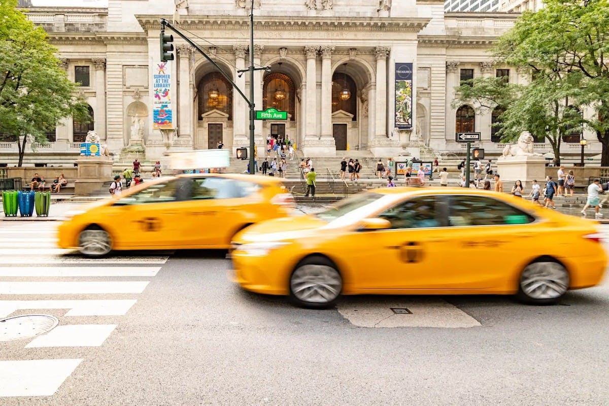 New York: Midtown Guided Tour in French - Photo 1 of 6